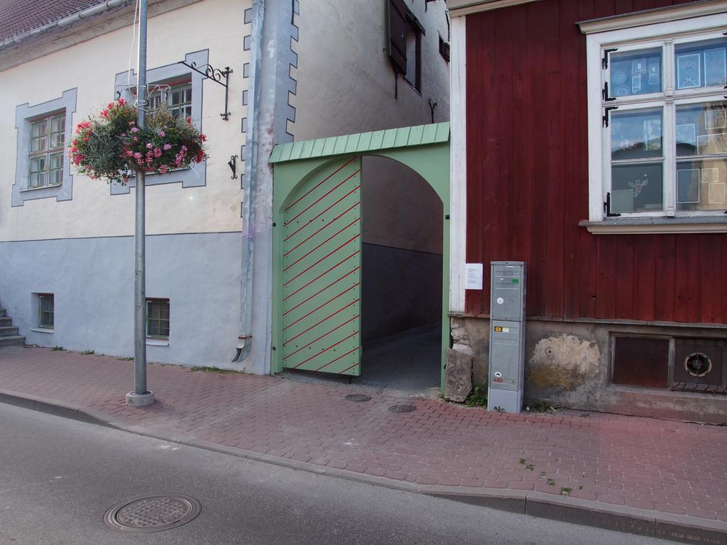 派尔努Kuninga Old Town Resident公寓 外观 照片
